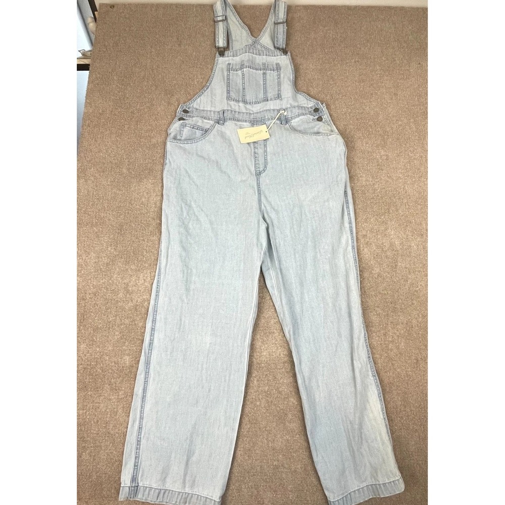 Universal Thread Overalls Womens 14 Blue Denim Light Wash Cotton Pockets NWT